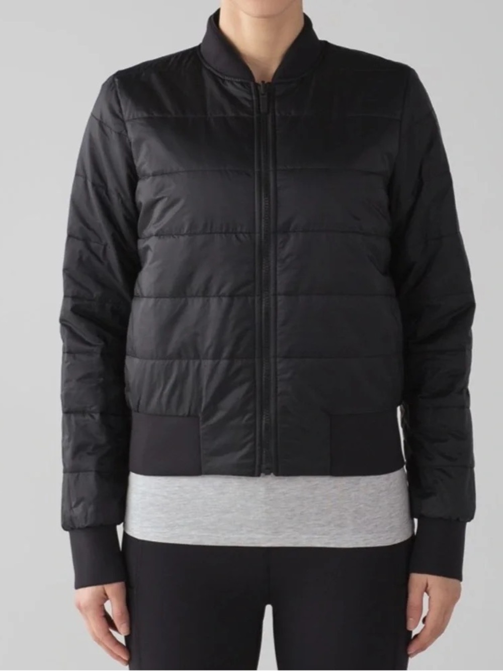 Lululemon women’s Non stop reversible black bomber jacket